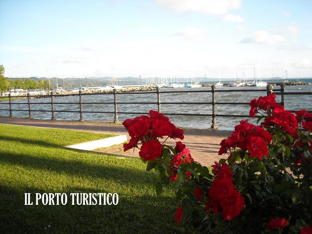 Apartment Santa Maria Bolsena Exterior photo